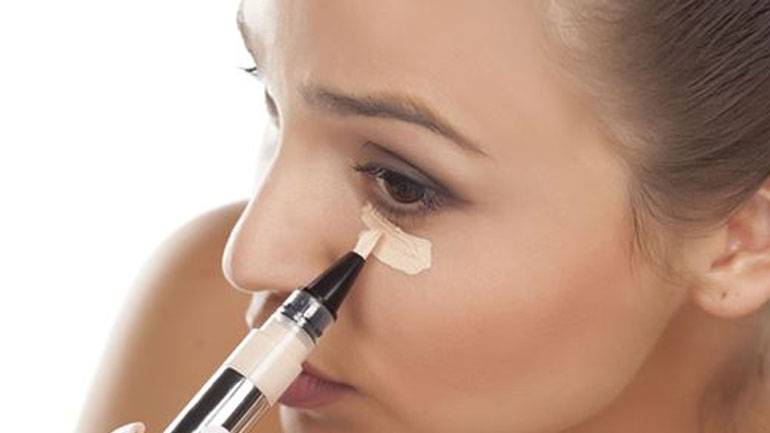 Ποιο κονσίλερ να επιλέξεις ανάλογα με τις ανάγκες σου;