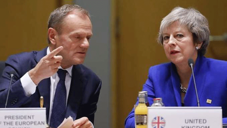 Επιστολή Μέι σε Τουσκ για καθυστέρηση του Brexit