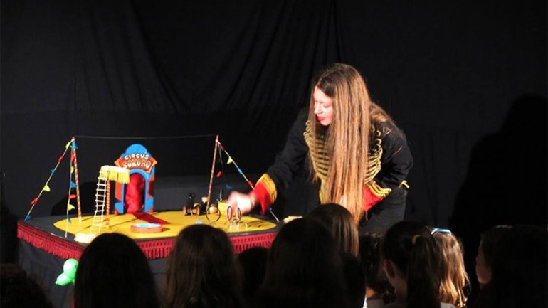 Οι κούκλες όλου του κόσμου γιορτάζουν στις 21 Μαρτίου