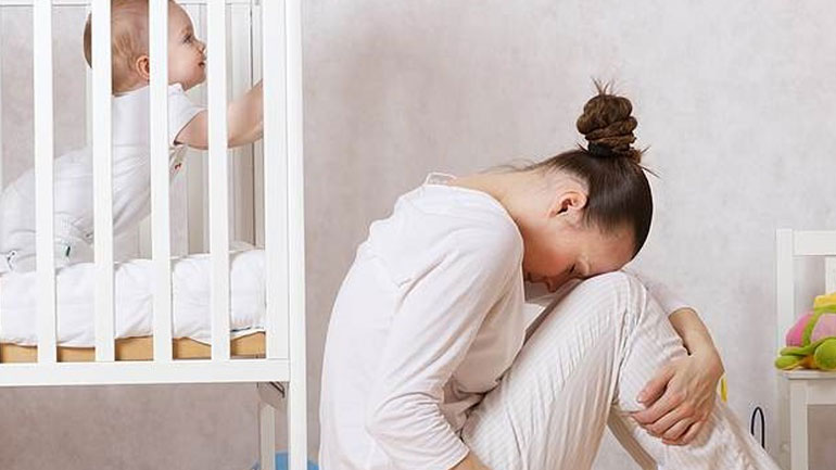 ΗΠΑ: Εγκρίθηκε η κυκλοφορία του πρώτου φαρμάκου κατά της επιλόχειας κατάθλιψης