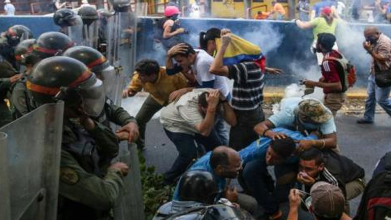 Ε.Ε.: Η Ύπατη Αρμοστής για τα Ανθρώπινα Δικαιώματα επέκρινε την καταστολή στη Βενεζουέλα