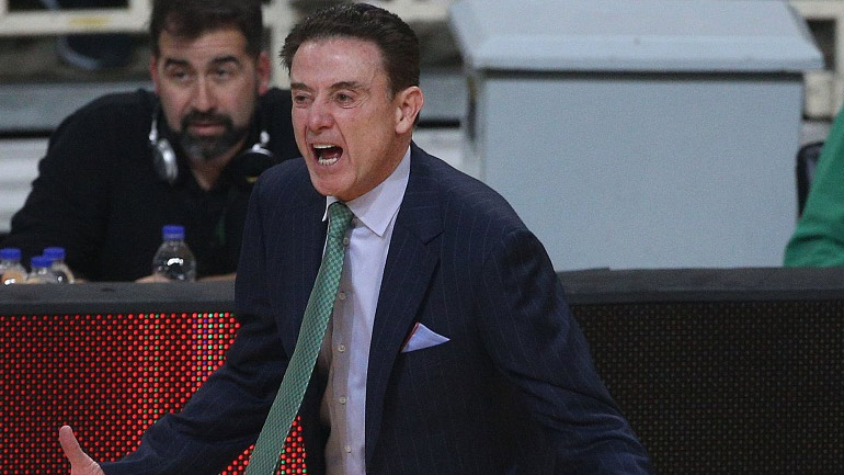 Πιτίνο: «Δεν είμαι χαρούμενος και ας κερδίσαμε»