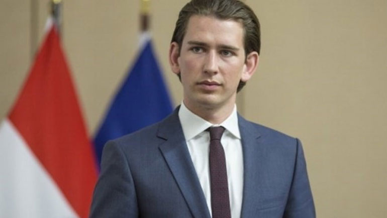 Σ. Κουρτς: «Μια παράταση είναι καλύτερη από ένα άτακτο Brexit»