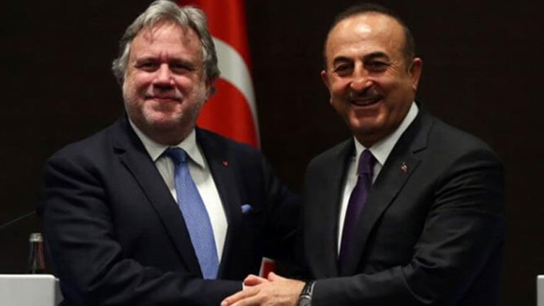 Διαπίστωσαν εκ νέου το χάσμα οι δύο ΥΠΕΞ