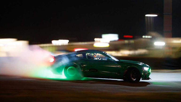 Ντρίφταρε έναν ολόκληρο ανισόπεδο κόμβο!