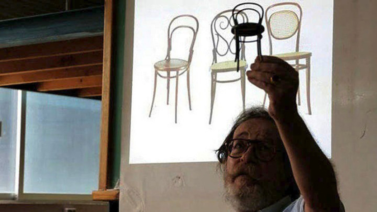 Πέθανε ο designer και συλλέκτης Στέργιος Δελιαλής