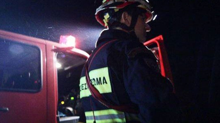 Κρήτη: Φωτιά σε πρόχειρο κατάλυμα κινητοποίησε την Πυροσβεστική