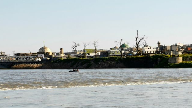 Ιράκ: Το κοινοβούλιο έπαυσε τον κυβερνήτη της Μοσούλης έπειτα από ένα πολύνεκρο ναυάγιο