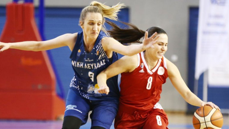 Κύπελλο γυναικών: Τέταρτη σερί «κούπα» για τον Ολυμπιακό, 78-69 τη Νίκη Λευκάδας