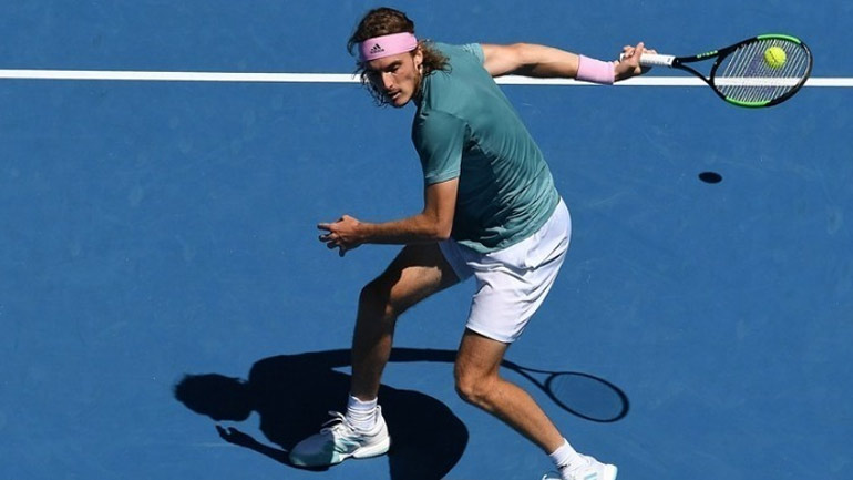 Τένις: Στα προημιτελικά του διπλού Τσιτσιπάς και Κόολχοφ