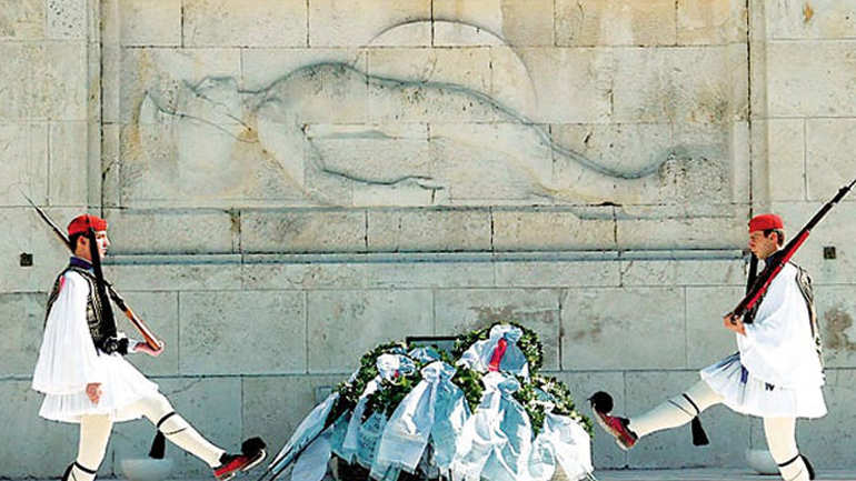 Το Μνημείο του Aγνώστου Στρατιώτη και η ιστορία του