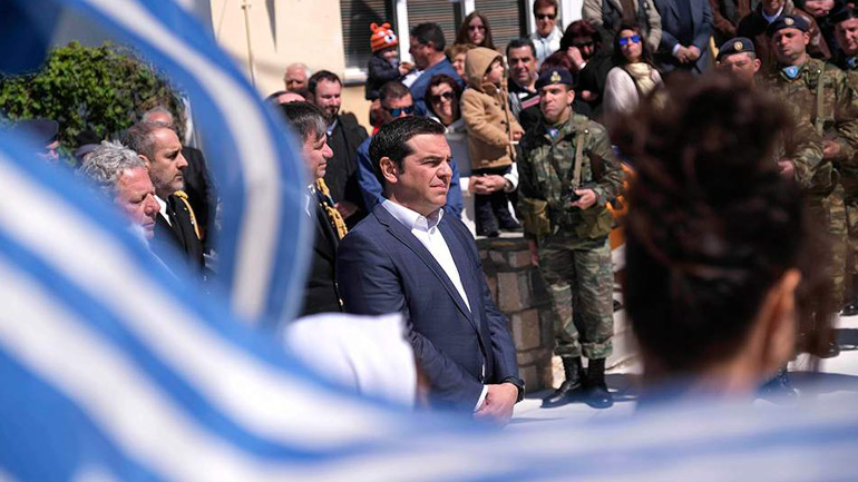 Αγαθονήσι: Συνάντηση του πρωθυπουργού Αλ. Τσίπρα με τον δήμαρχο, εκπαιδευτικούς και φορείς του νησιού