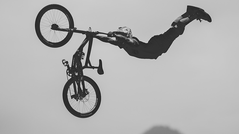 DarkFEST: Οι καλύτεροι freeriders του κόσμου μιλάνε αποκλειστικά στο Core