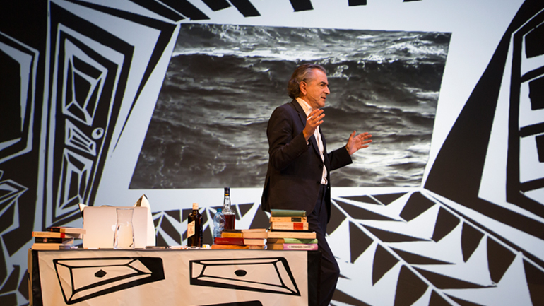 Μπερνάρ-Ανρί Λεβί: Η Ελλάδα έχει πολλά ακόμη να προσφέρει στην Ευρώπη των αριθμών και των τραπεζιτών Μπερνάρ-Ανρί Λεβί: Η Ελλάδα έχει πολλά ακόμη να προσφέρει στην Ευρώπη των αριθμών και των τραπεζιτών