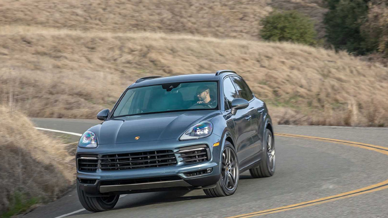 Η νέα έκδοση της Porsche Cayenne βάζει «φωτιά στην άσφαλτο»!