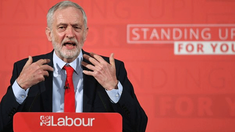 «Η δέσμευση της Μέι δείχνει ότι οι διαπραγματεύσεις της για το Brexit δεν αφορούσαν το δημόσιο συμφέρον»