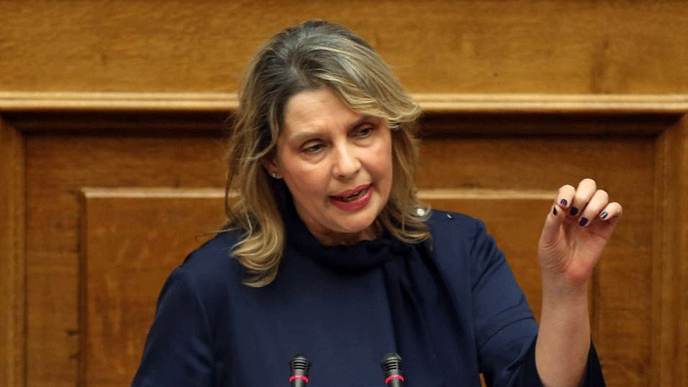 Παπακώστα για την 90χρονη: «Νόμιμο το πρόστιμο, αλλά θα το πληρώσουμε εμείς»