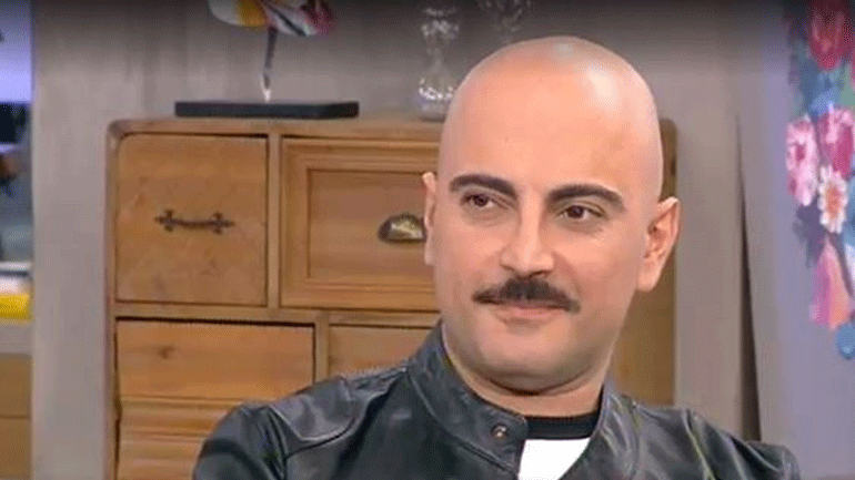 Λεωνίδας Μαράκης: Ο πρωταγωνιστής του «Πέτα τη Φριτέζα» αποκαλύπτει εάν έχει πρόβλημα στο χέρι