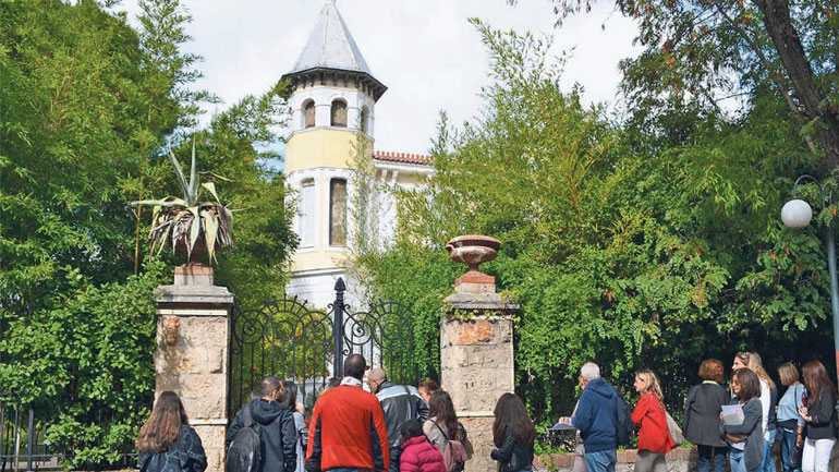 Ξαναζούν τα αρχοντικά – 4η βόλτα στην πλατεία Κεφαλαρίου