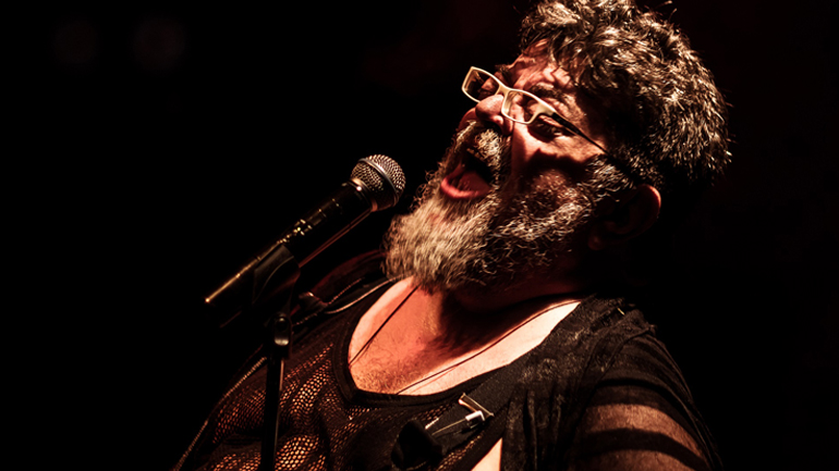 Σταμάτης Κραουνάκης – «Φίλα Με στην Πάφο»