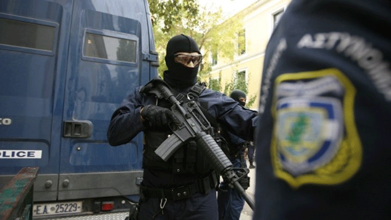 Συνελήφθησαν δύο δικηγόροι που φέρεται να συνδέονται με τη μαφία του Κορυδαλλού