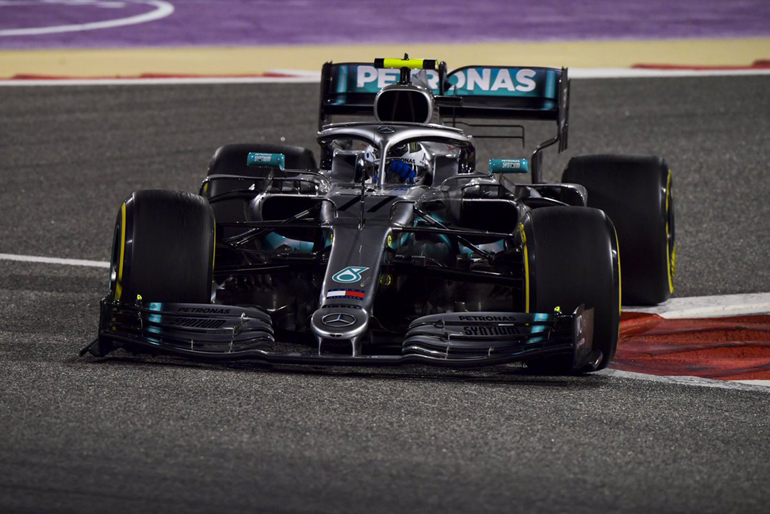 Τα μονοθέσια της Mercedes θα εκκινήσουν από τη δεύτερη σειρά της εκκίνησης...