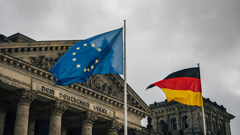 Σχεδόν το ένα τρίτο των Γερμανών έχει αρνητική άποψη για την ΕΕ ενόψει των ευρωεκλογών