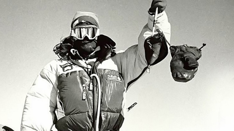 Ο υπεραθλητής-γιατρός Γιώργος Τσιάνος μιλάει για την αποστολή στο Έβερεστ