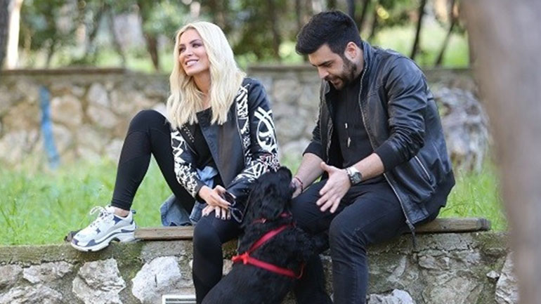 Κατερίνα Καινούργιου: Βόλτα με τον αδελφό της στην Κηφισιά!
