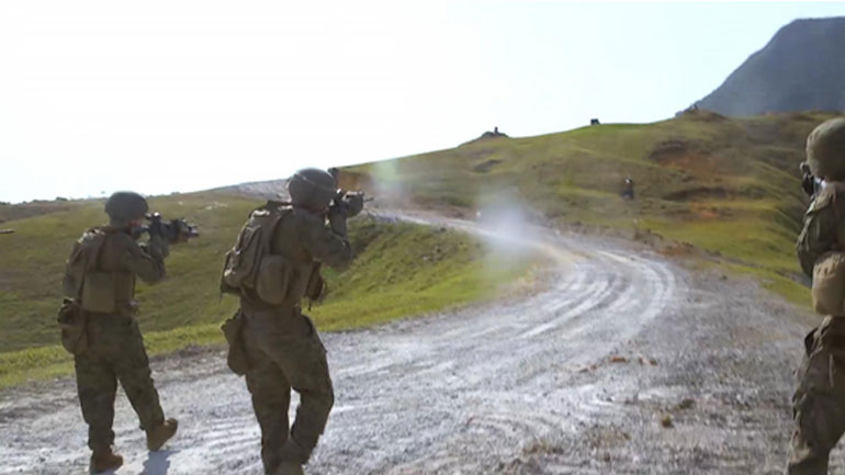 Γυμνάσια των ΗΠΑ κάτω από τη μύτη της Κίνας