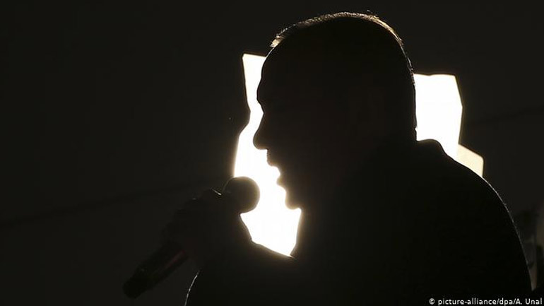 Handelsblatt: «Δύει το άστρο του Ερντογάν» Handelsblatt: «Δύει το άστρο του Ερντογάν»