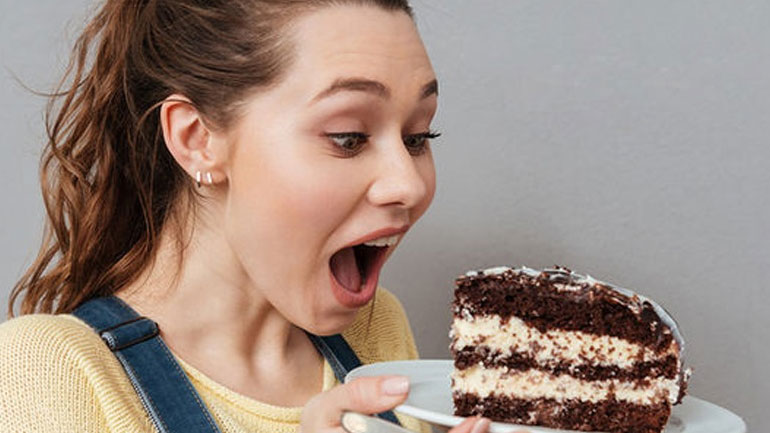 Τρεις λόγοι για τους οποίους μπορεί να πεινάμε συνέχεια