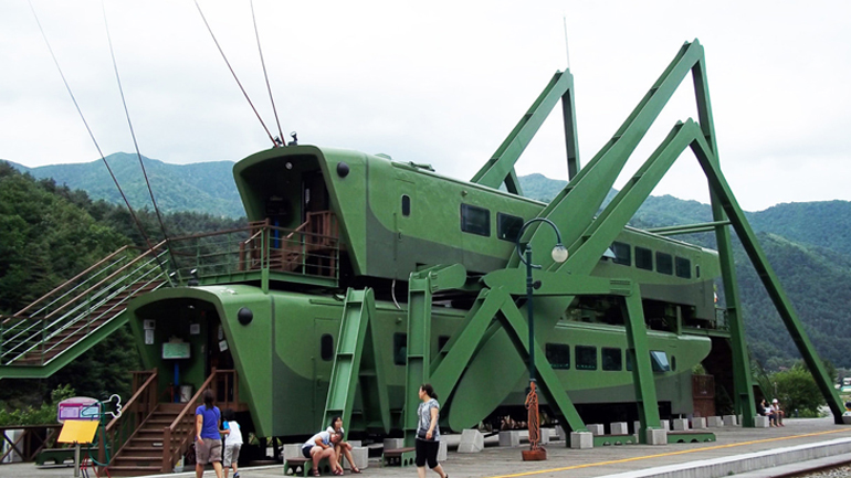 «Τ’ Όνειρο της Ακρίδας», ένα καφέ στη Νότια Κορέα