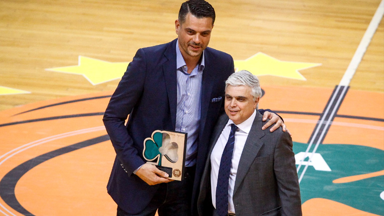 O Παναθηναϊκός τίμησε τον Κώστα Τσαρτσαρή