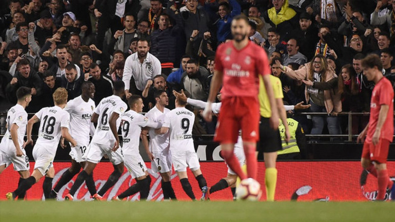 Μπλόκο για τη Ρεάλ στο «Μεστάγια», έχασε με 2-1 από τη Βαλένθια