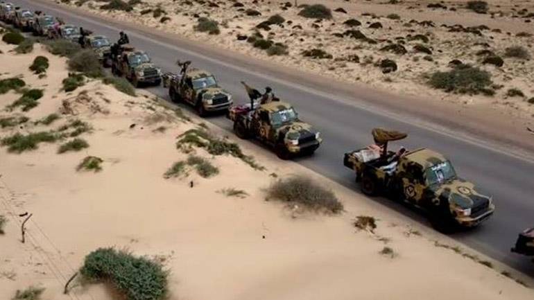 Λιβύη: 27 χιλιόμετρα από την Τρίπολη απέχουν οι δυνάμεις του Χαλίφα Χάφταρ