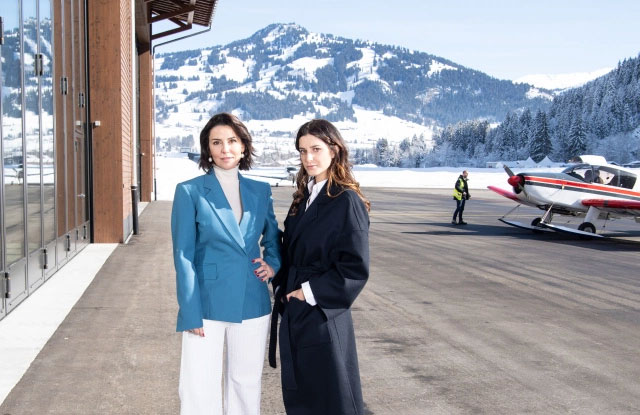 Αντονία Κρέσπι (αριστερά) και Τατιάνα ντε Παλέν (δεξιά)