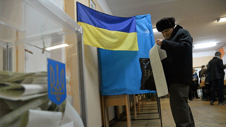 Ουκρανία: Οι δύο υποψήφιοι για τις προεδρικές εκλογές υποβλήθηκαν σε τοξικολογικές εξετάσεις κατόπιν συμφωνίας