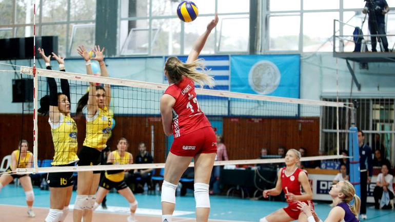 Bόλεϊ: Στον τελικό του Κυπέλλου ο Ολυμπιακός, 3-0 σετ την ΑΕΚ