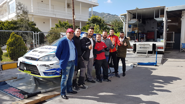 Ομάδα και καλή διάθεση στο φουλ...