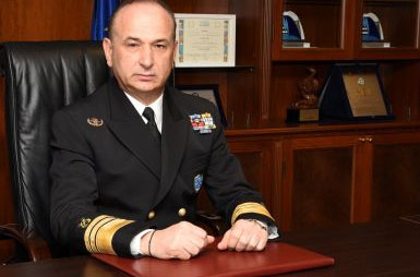 Ο Αρχηγός του Λιμενικού Σώματος Στ.  Ράπτης