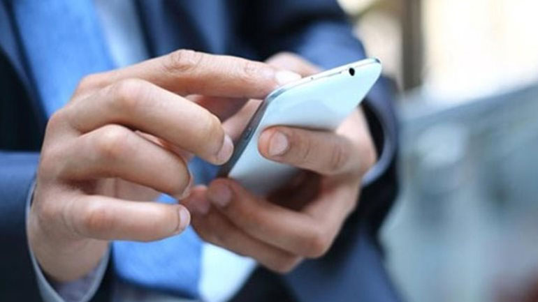 Σερβία: Συμφωνία για μείωση των τελών περιαγωγής στις χώρες των Δυτ. Βαλκανίων