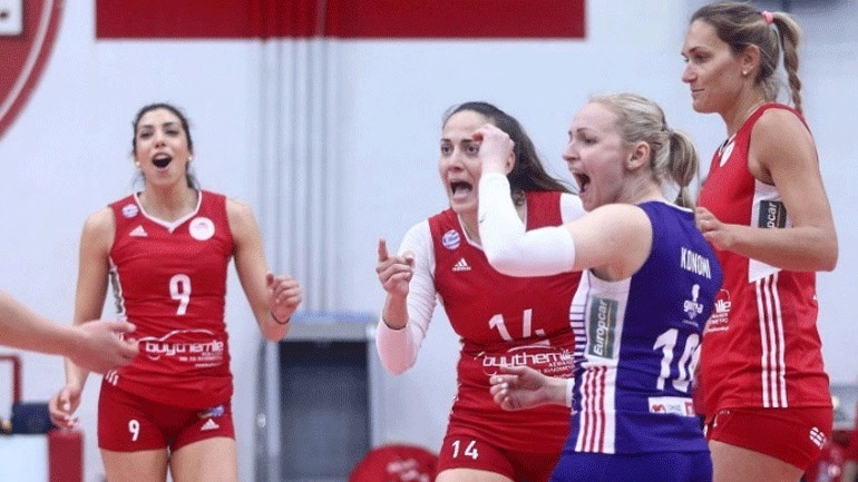 Βόλεϊ: Ο ΑΟ Θήρας αντίπαλος του Ολυμπιακού στον τελικό Κυπέλλου