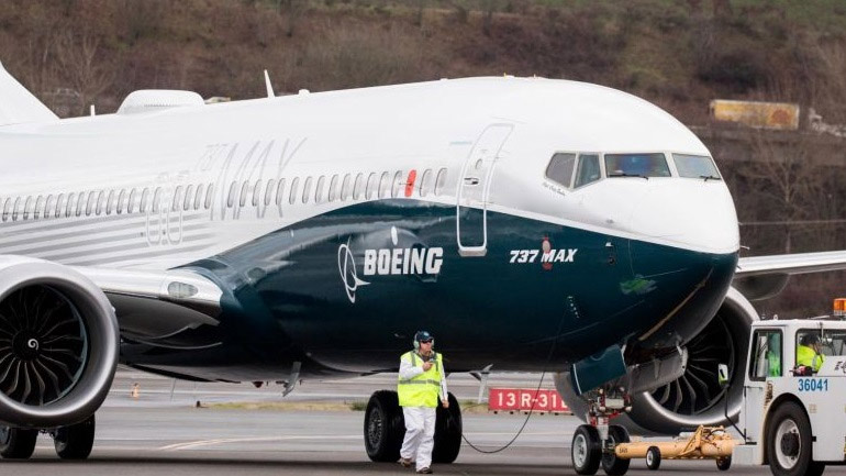 ΗΠΑ: H Boeing μειώνει την παραγωγή των αεροσκαφών 737 MAX
