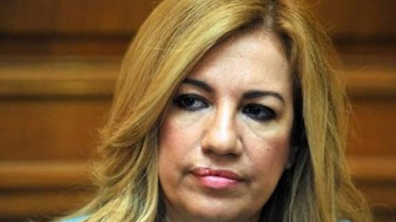 «Όχι άλλο πια το τιμόνι δεξιά για τη χώρα»