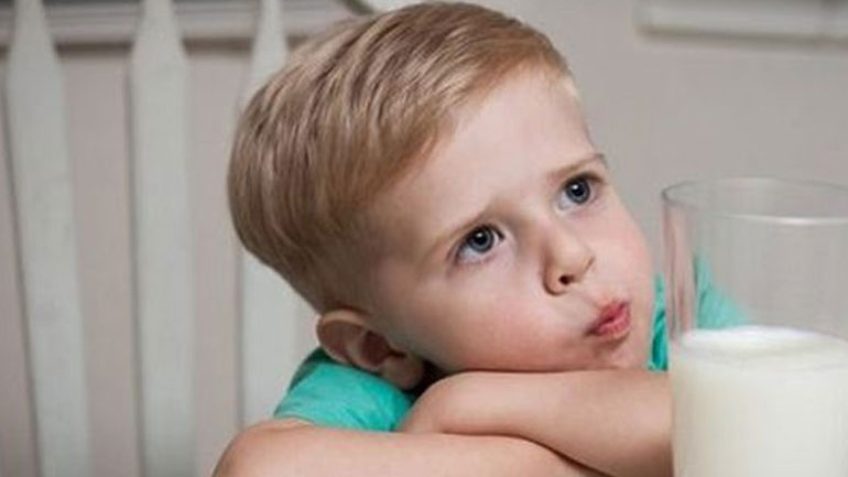 Γιατί το παιδί σας δεν θέλει να πιει το γάλα του;