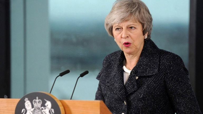 Sunday Times: Η Μέι σχεδιάζει να προσφέρει στους Εργατικούς νομοθετική κατοχύρωση τελωνειακού καθεστώτος με την Ε.Ε. Sunday Times: Η Μέι σχεδιάζει να προσφέρει στους Εργατικούς νομοθετική κατοχύρωση τελωνειακού καθεστώτος με την Ε.Ε.