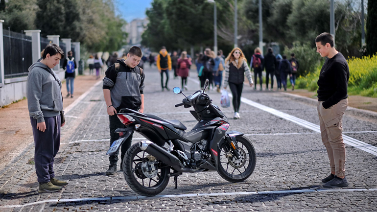 Honda GTR 150 Supra: Παπί ή μοτοσυκλέτα;