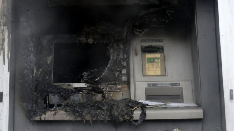 Έκρηξη σε ATM στο Παλαιό Φάληρο