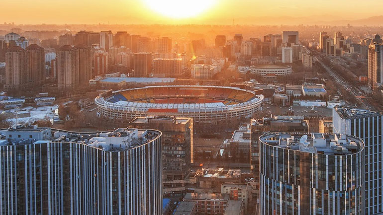 H Kίνα στοχεύει στην ανάπτυξη των μικρομεσαίων επιχειρήσεων